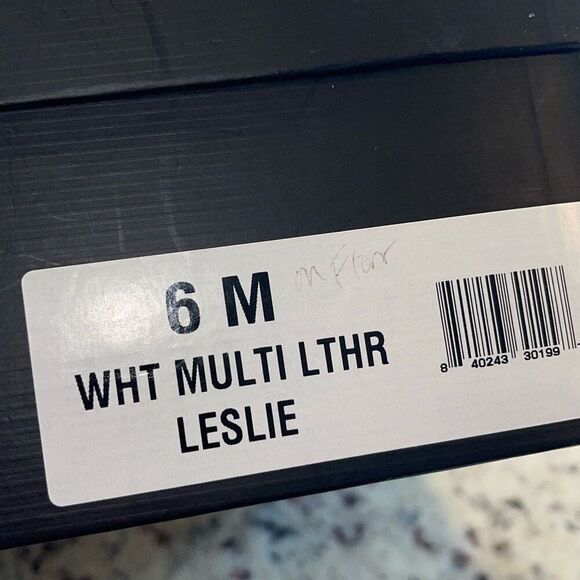 J/Slides Leslie Sheep‎ Hair Trimmed Leather Sneaker Shoes Size 6 Tan White - Picture 11 of 11